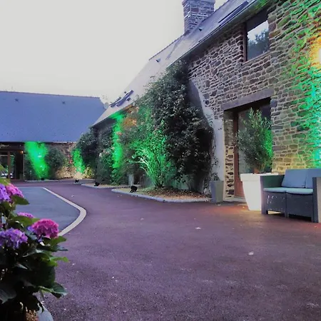 Domaine De La Besnerie Avec Privatif A 10 Min Du Mont St Michel Prázdninový dům *