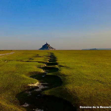 Prázdninový dům Domaine De La Besnerie Avec Privatif A 10 Min Du Mont St Michel Tanis