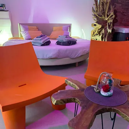 Domaine De La Besnerie Avec Privatif A 10 Min Du Mont St Michel Prázdninový dům