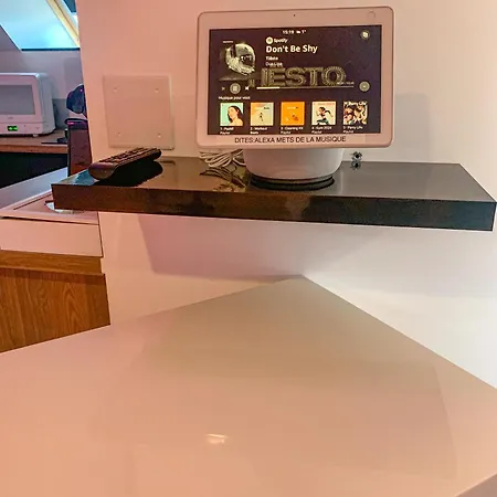 Domaine De La Besnerie Avec Privatif A 10 Min Du Mont St Michel Feriehus *