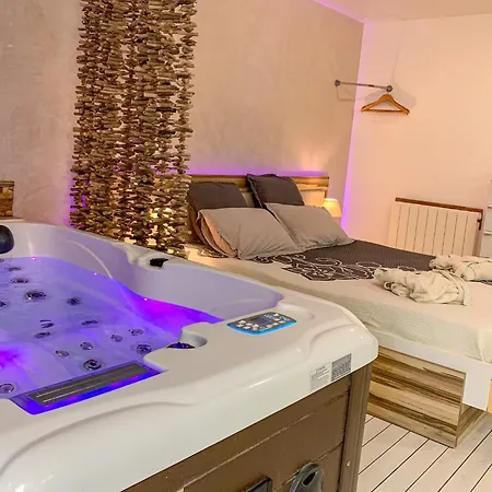 Domaine De La Besnerie Avec Privatif A 10 Min Du Mont St Michel * Tanis