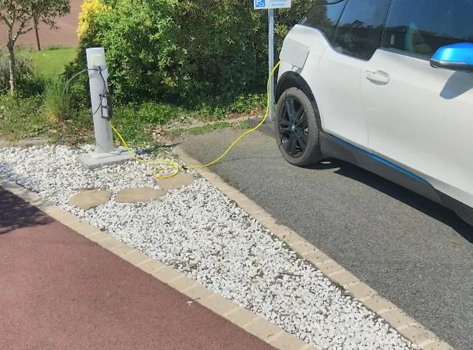 Domaine De La Besnerie Avec Privatif A 10 Min Du Mont St Michel