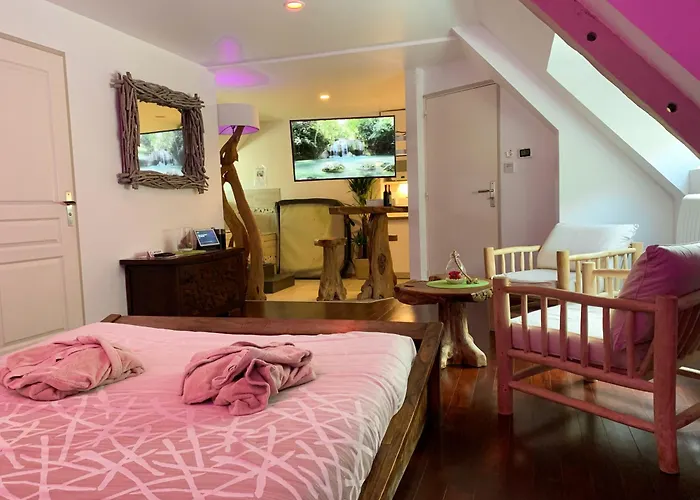 Domaine De La Besnerie Avec Privatif A 10 Min Du Mont St Michel